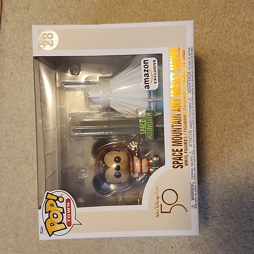 Pop Walt Disney World and Mickey Mouse